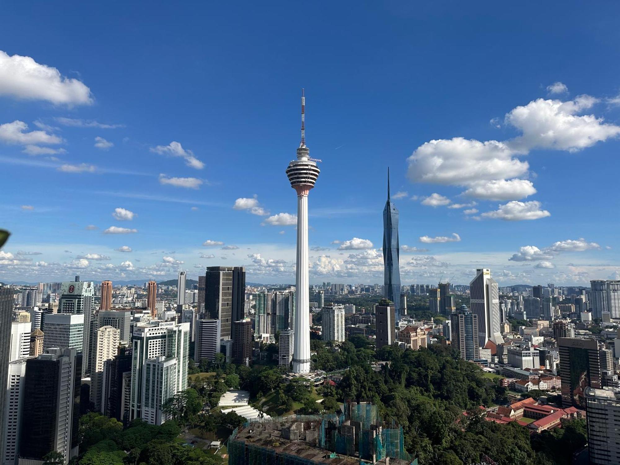 The Platinum Kuala Lumpur By Cozy White Apartment Luaran gambar